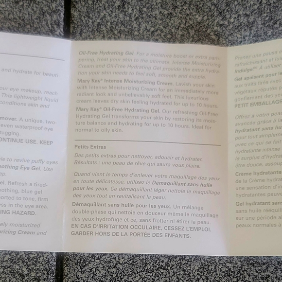 Mary Kay NWOT Makeup Travel Pouche (Please See Full Description) - Picture 3 of 9